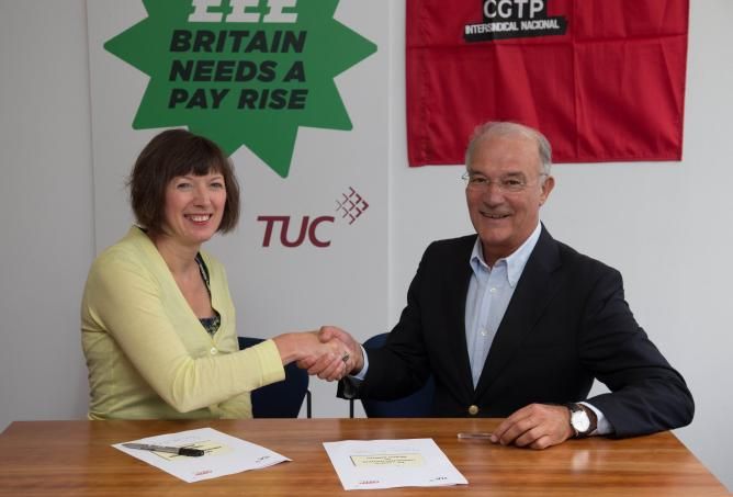 TUC CGTP General Secretaries sign protocol