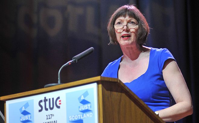 Frances O'Grady at STUC Congress. Photo Louis Flood: www.louisflood.co.uk