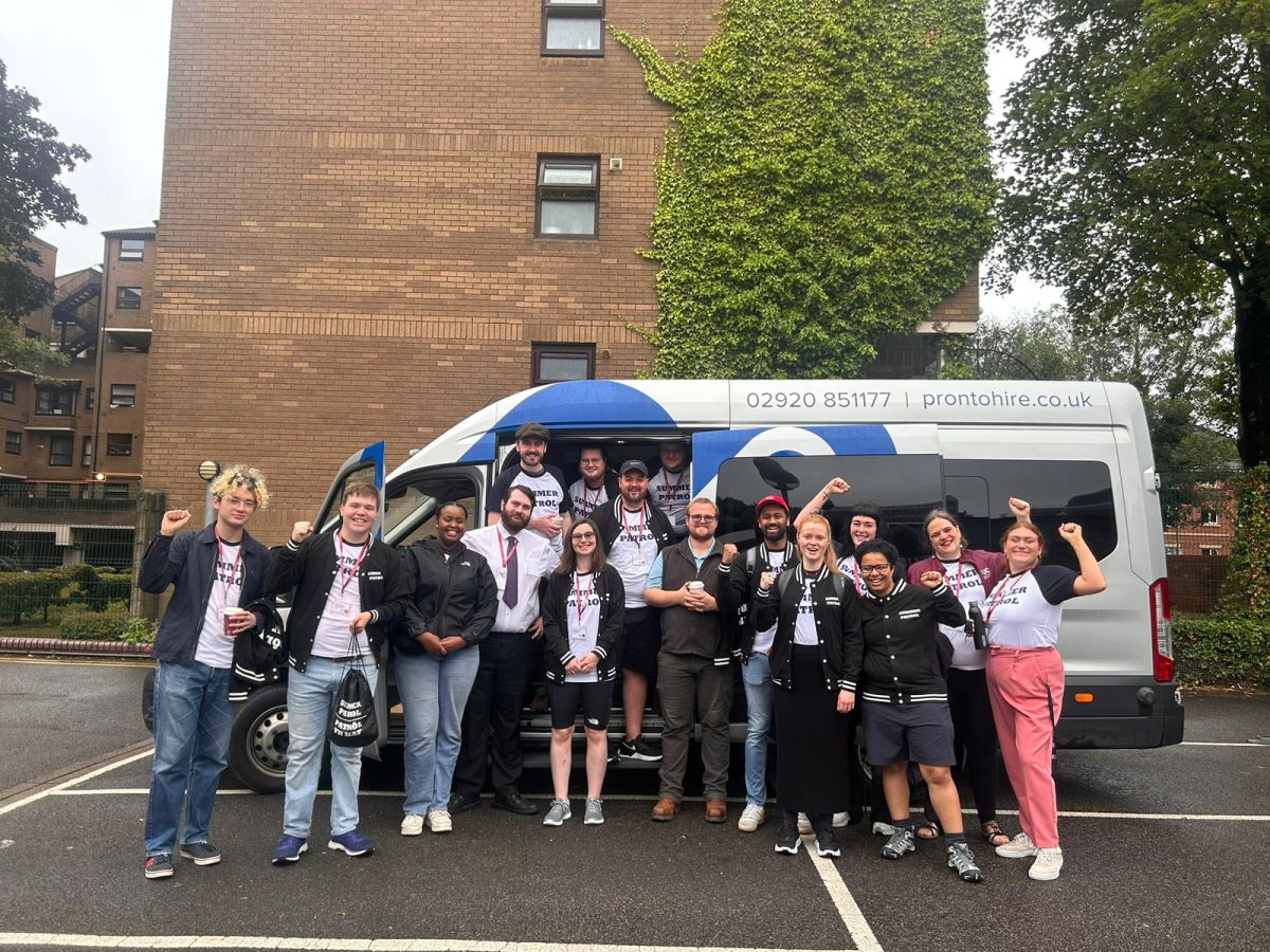Patrôl TUC Cymru a TUC De-orllewin Lloegr - Mis Gweithwyr Ifanc