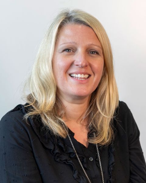 naomi pohl