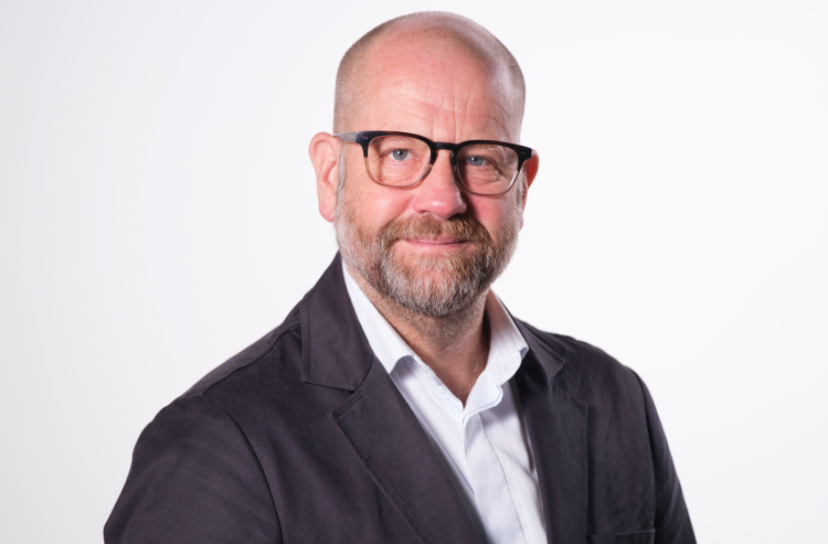 Simon Weller