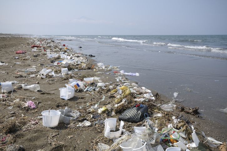 Plastigau - beth yw’r problemau?