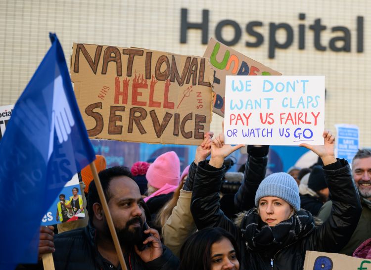 Nurses on strike in London