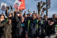 bus drivers on strike