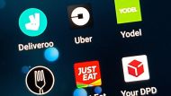 Image of smartphone apps relating to the gig economy